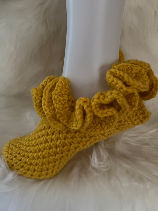 Crochet Jumbo ruffle socks (custom)