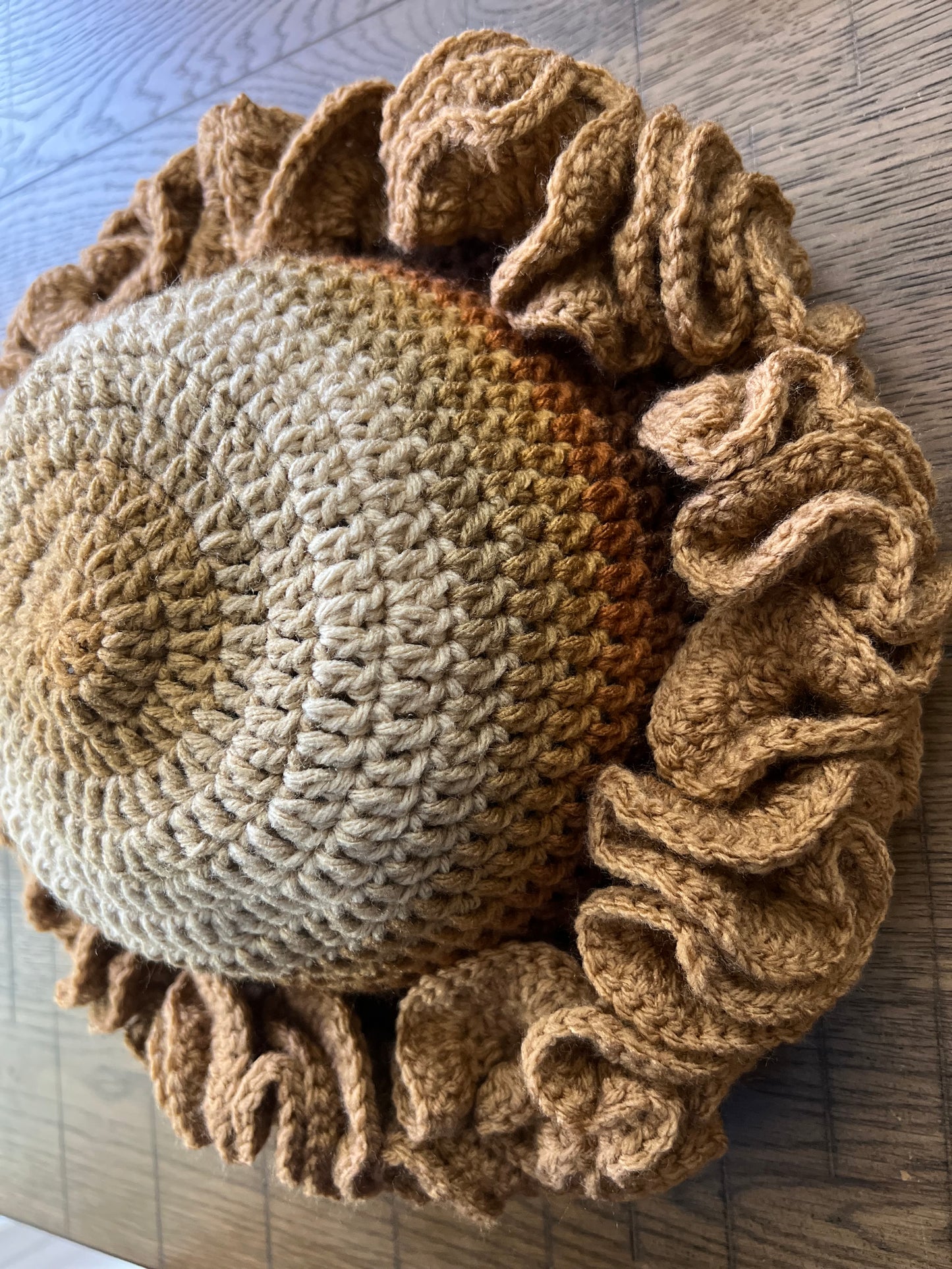 Caramel latte Ruffle hat