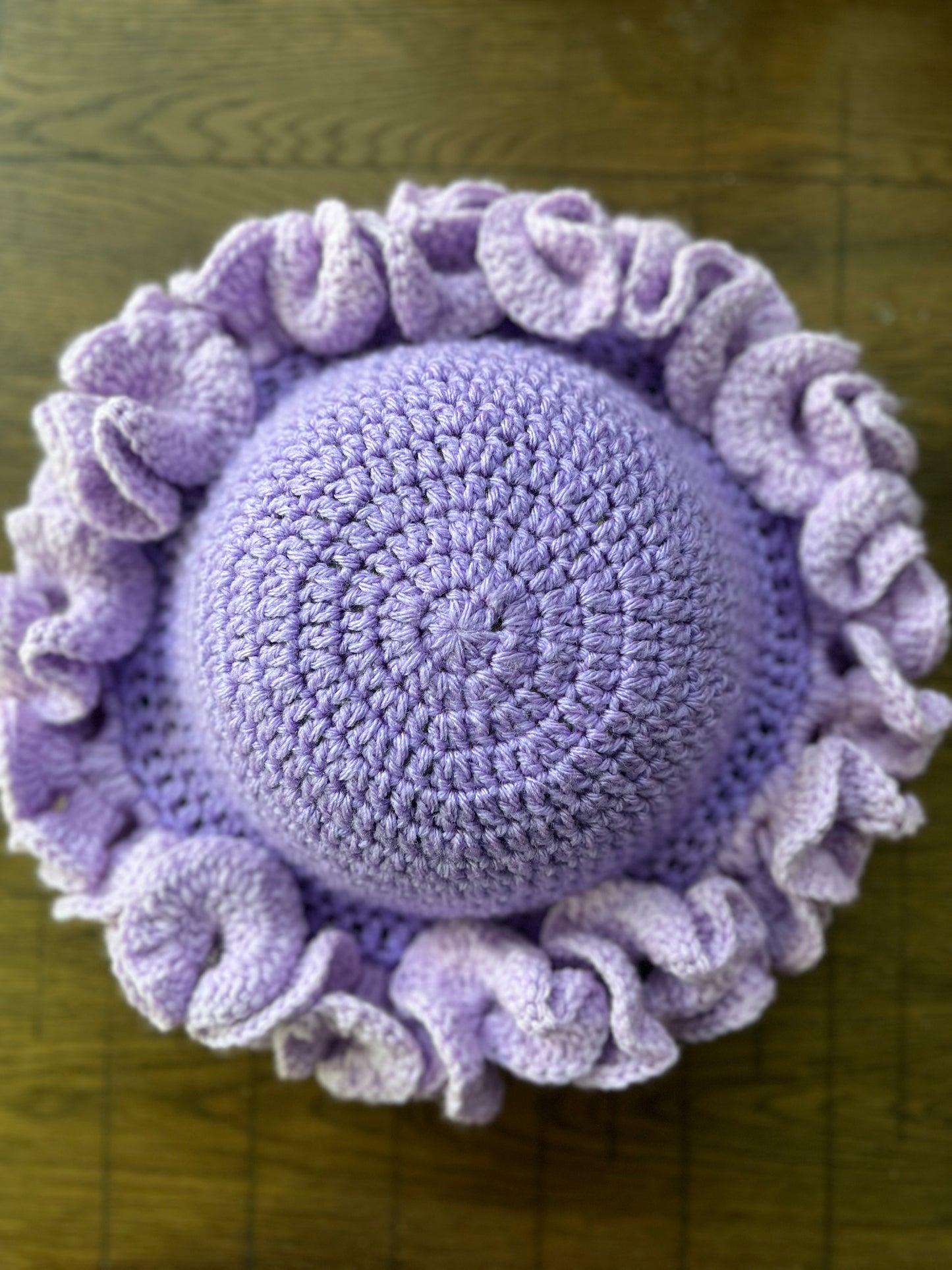 Ruffle hat (made to order)