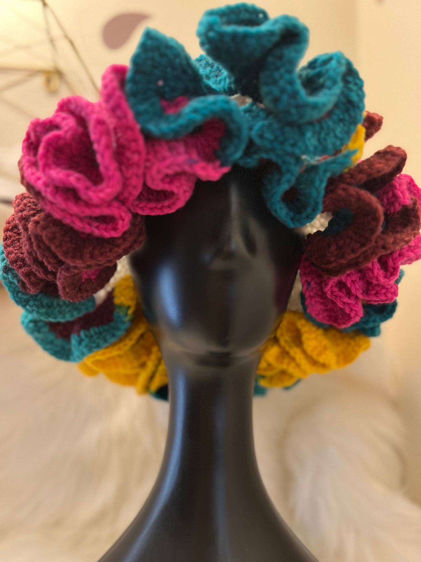 Ruffle hat (made to order)