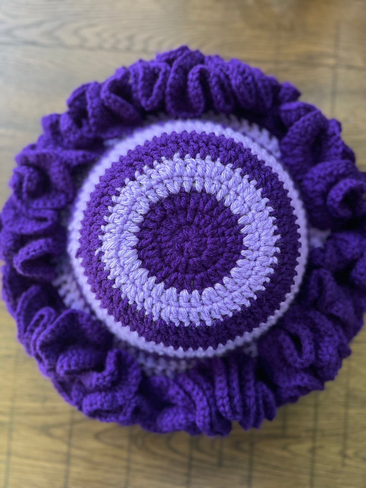 Ruffle hat (made to order)