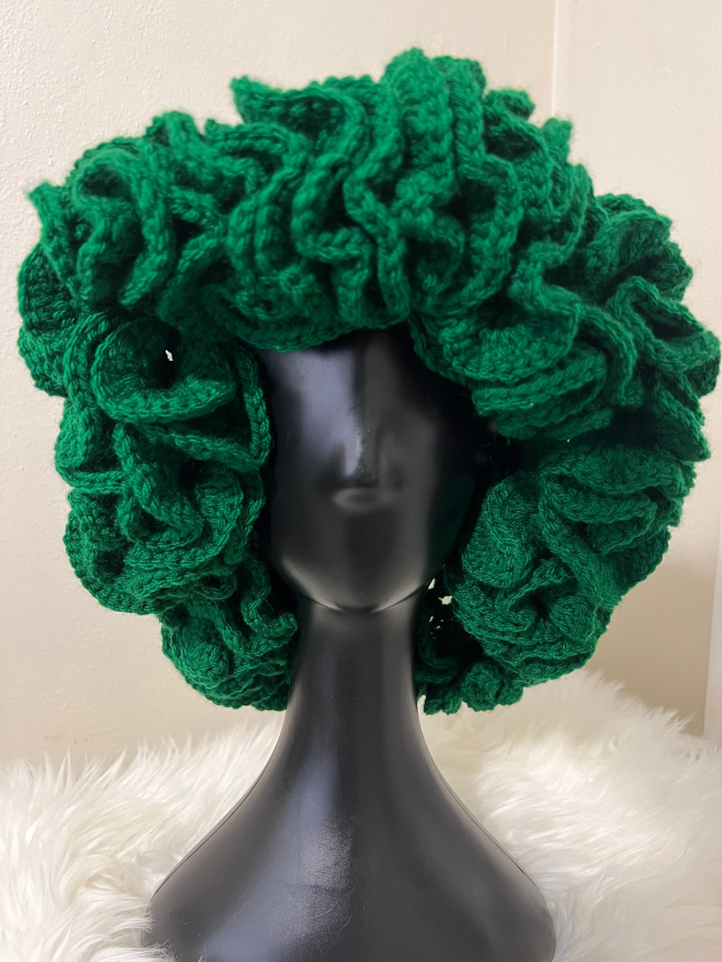 Ruffle hat (made to order)