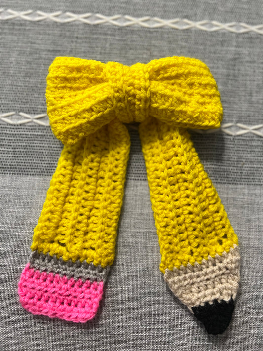 Jumbo pencil hair bow